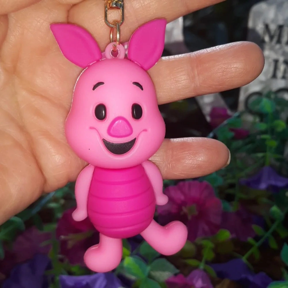 🆕LAST 1🎉DISNEY'S OFFICIALLY LICENCED PIGLET 3D KEYCHAIN